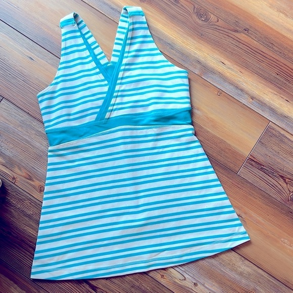 Lululemon Athletic Tank Twin Stripe Spry Blue - Picture 1 of 4